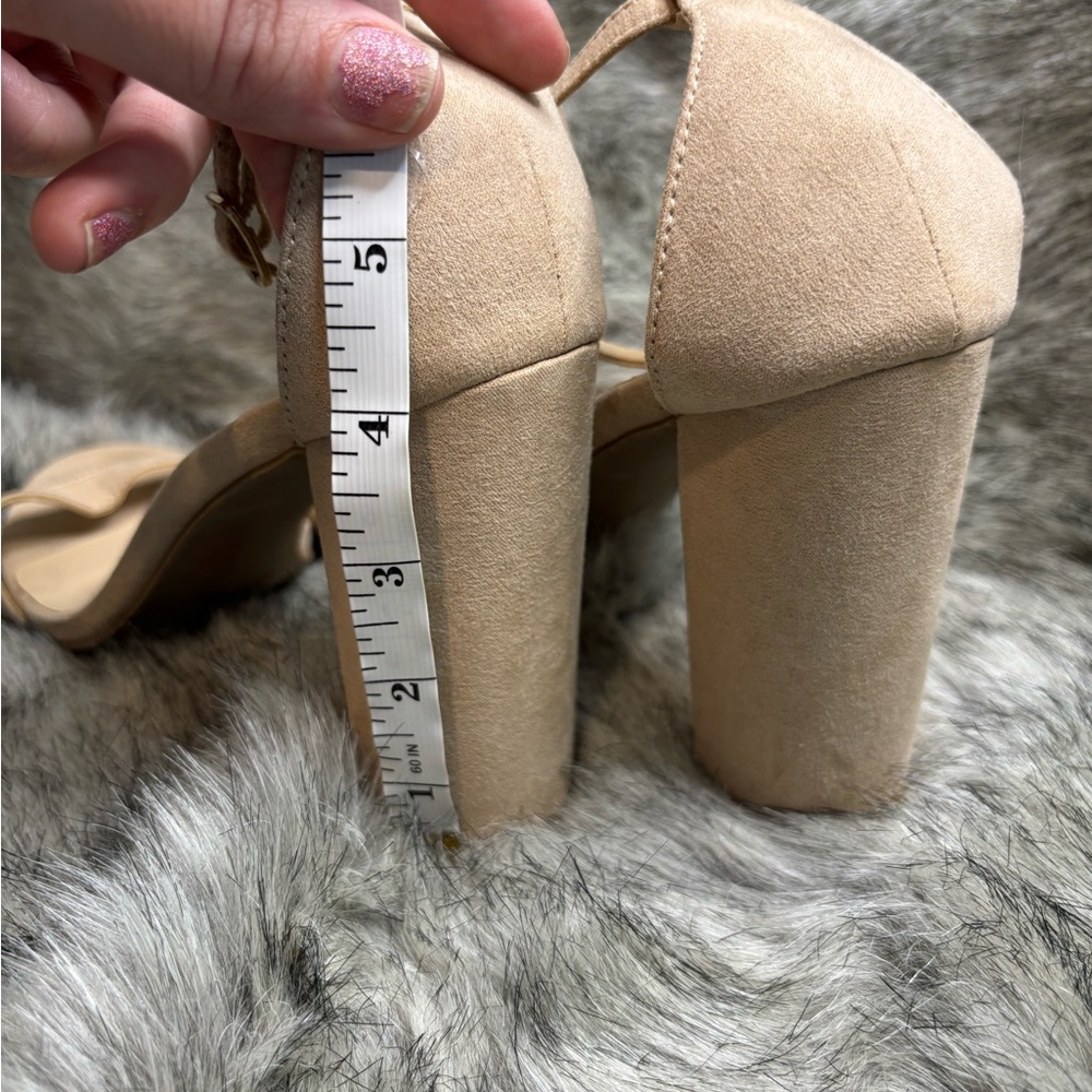 Lulus Tan Block Heel Sandals - Picture 3 of 4